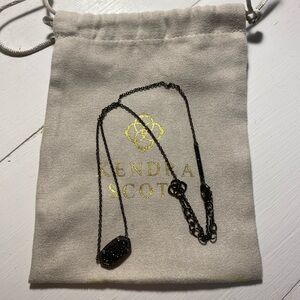 Kendra Scott Elisa Pendant Necklace in Black Drusy